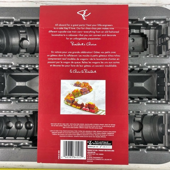 TRAIN cake pan, NWT - Picture 4 of 4